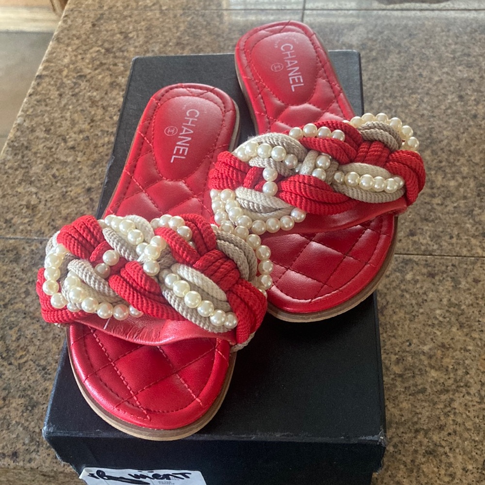 Chanel beautiful sandle
